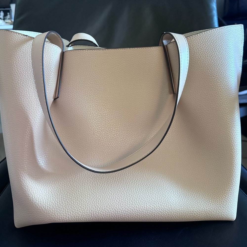 Michael Kors Emilia large Cream Tote bag - Picture 2 of 6